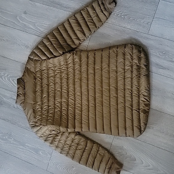 MEC Reversable Down Jacket - Picture 2 of 6